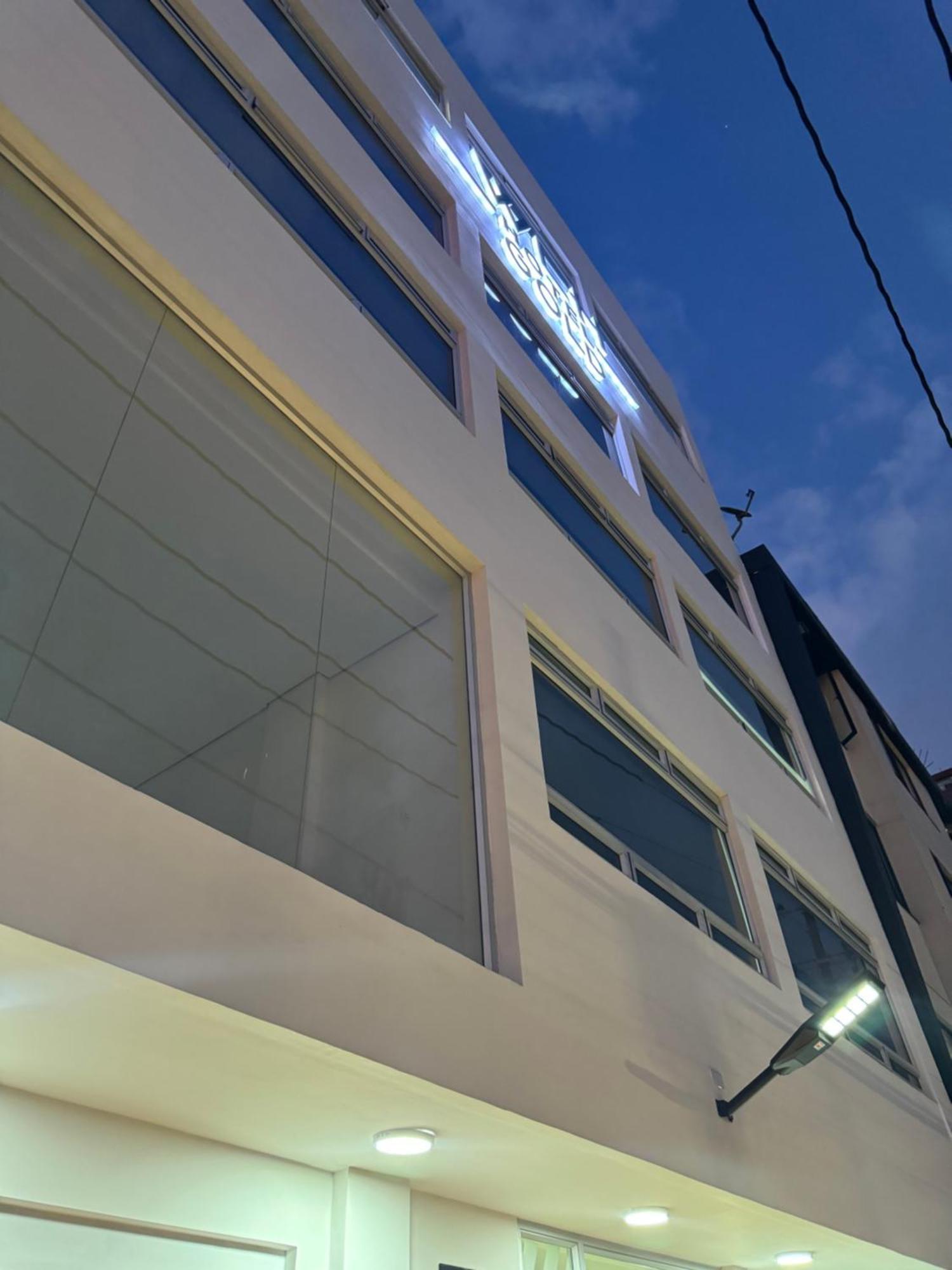 Hotel Wlh Gold Bogotá Zewnętrze zdjęcie