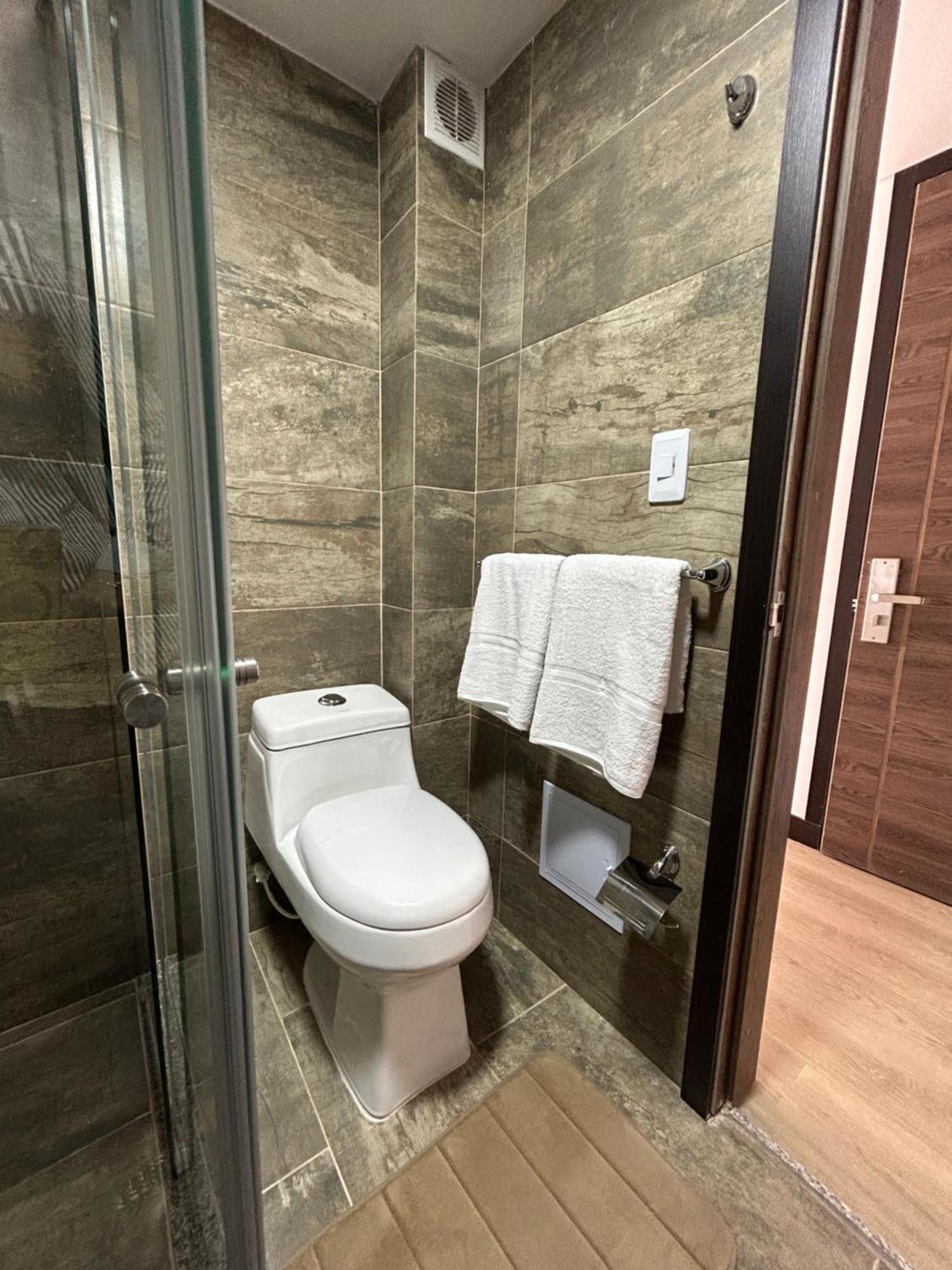 Hotel Wlh Gold Bogotá Zewnętrze zdjęcie