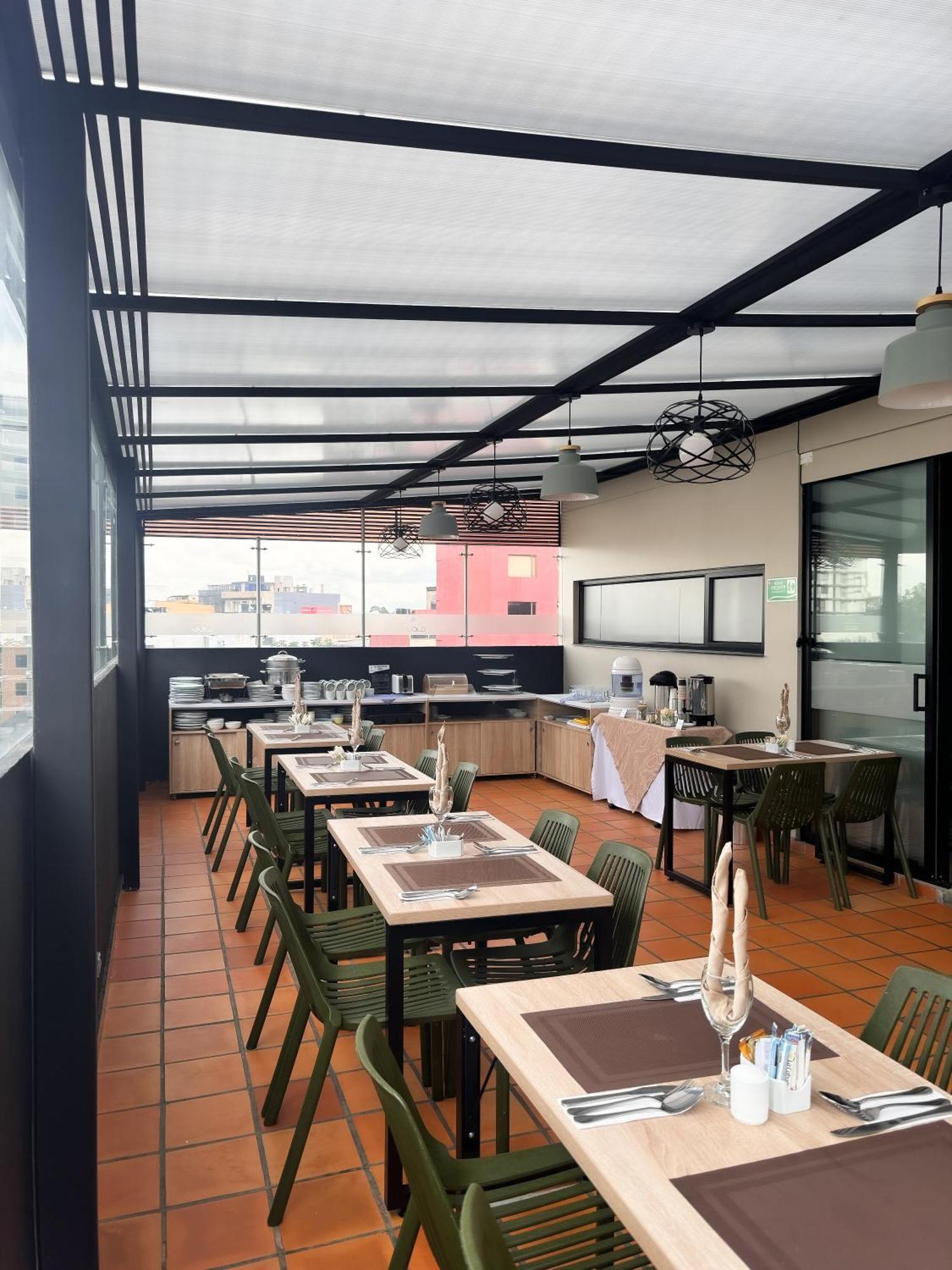 Hotel Wlh Gold Bogotá Zewnętrze zdjęcie