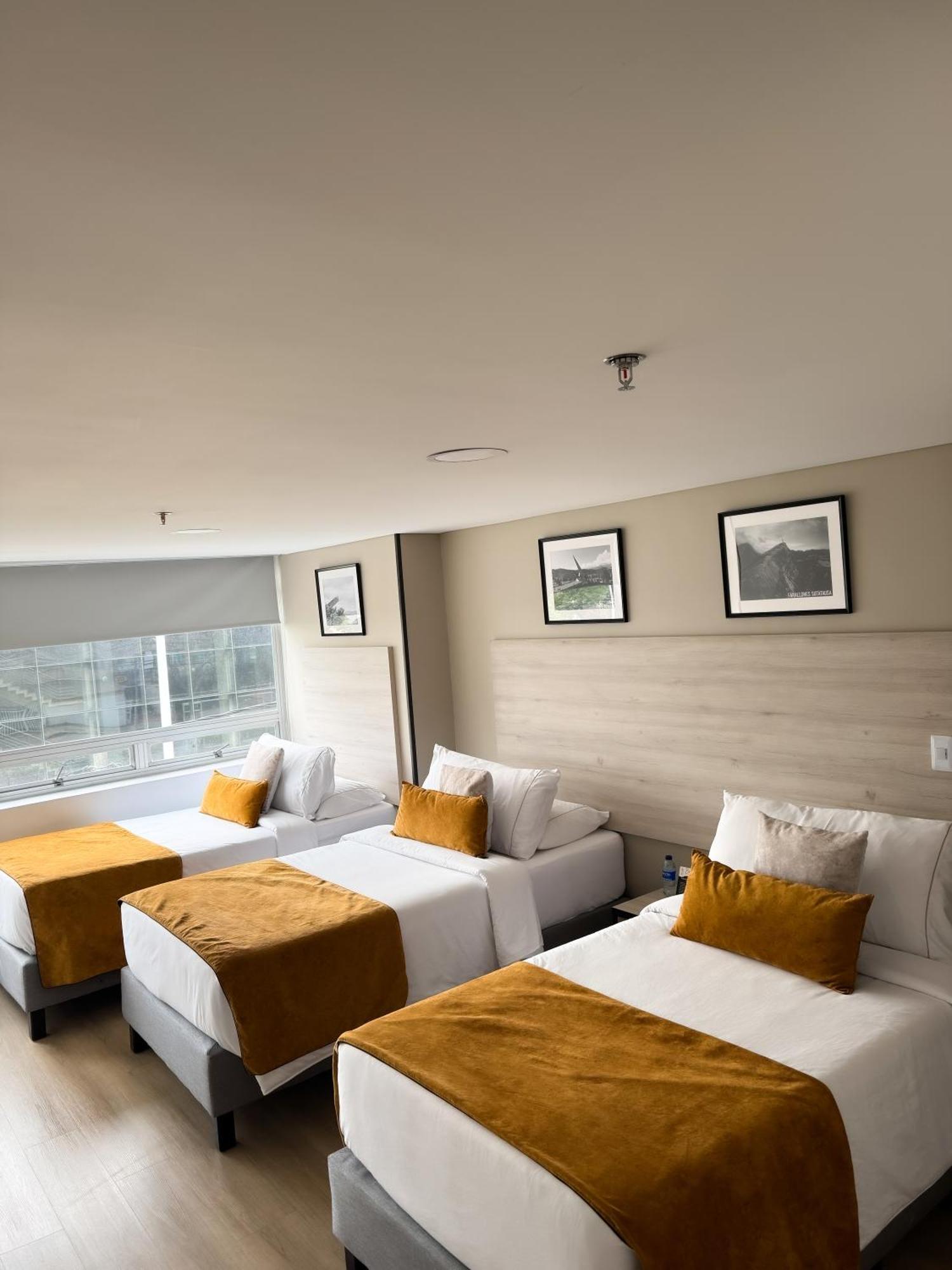 Hotel Wlh Gold Bogotá Zewnętrze zdjęcie